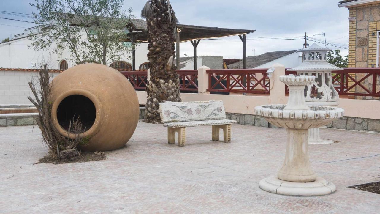Hébergement de vacances La Casa De La Tinaja Piscina Y Chimenea By Toledo Ap *