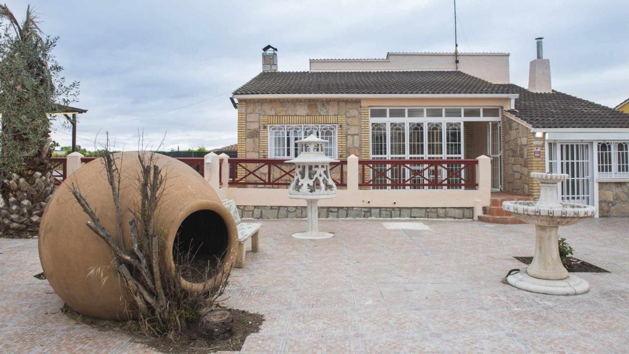 La Casa De La Tinaja Piscina Y Chimenea By Toledo Ap Hébergement de vacances